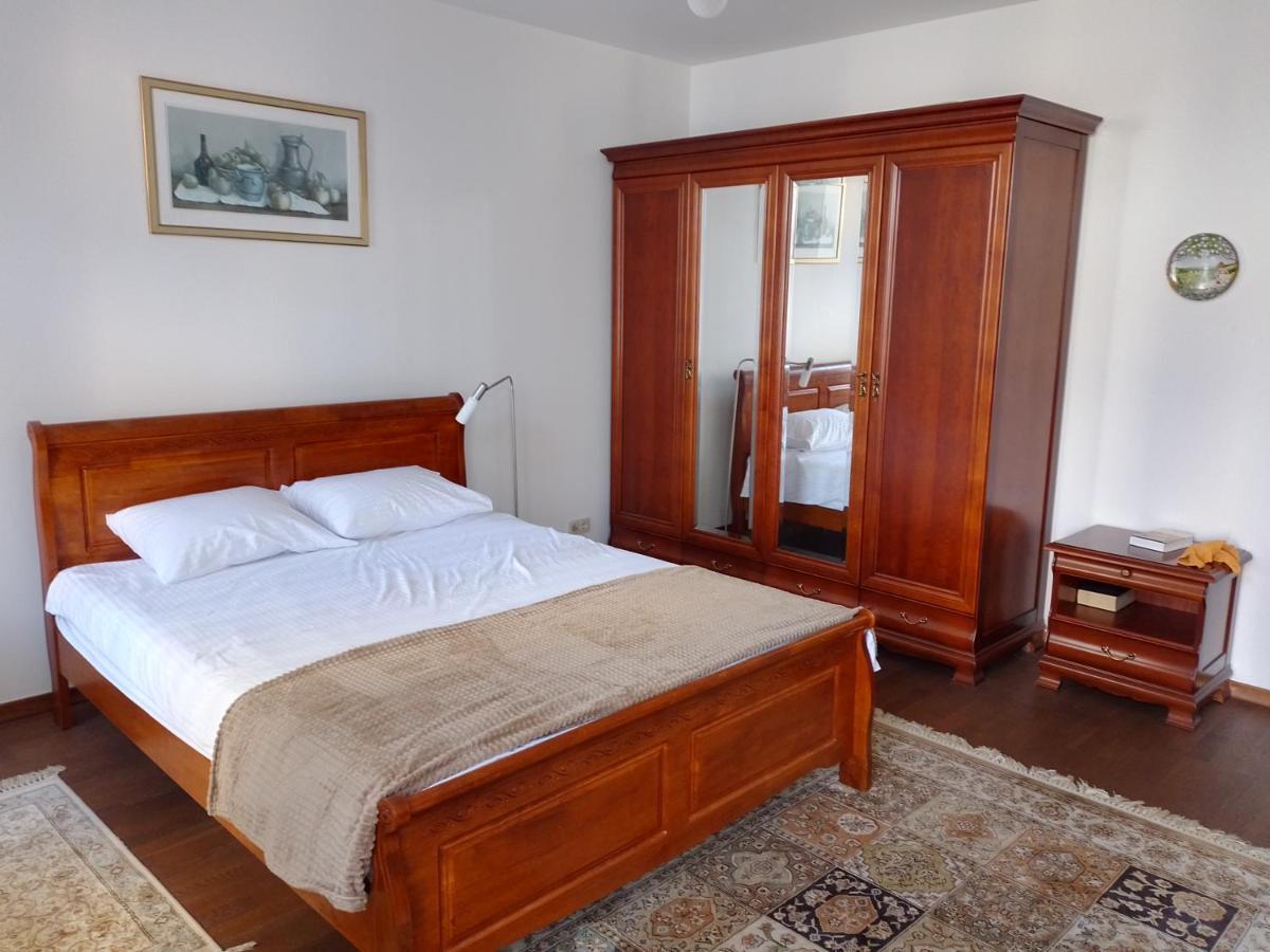 Premium Class Apartment, Free Parking, Maximum 5 Guests, 2 Bedrooms, 3 Beds Riga Luaran gambar