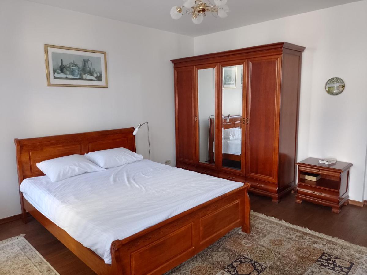 Premium Class Apartment, Free Parking, Maximum 5 Guests, 2 Bedrooms, 3 Beds Riga Luaran gambar